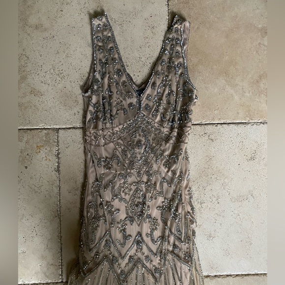 Pissarro Nights Tan & Silver Mesh Beaded Sequin Made in India Gown 6 Wedding - Picture 3 of 11